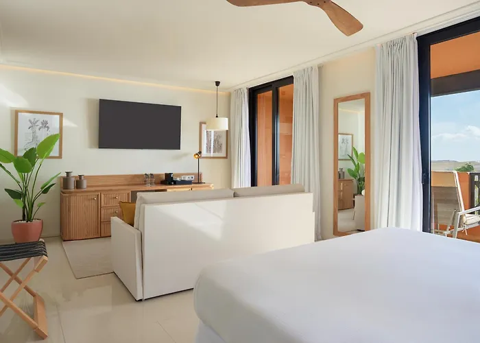 Die 16 besten Wellnesshotels in Costa Adeje (Tenerife) für eine erholsame Auszeit