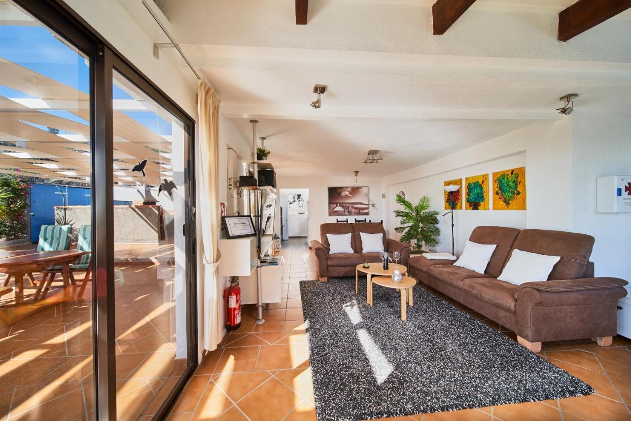 Two-Bedroom Villa Sea View private pool
