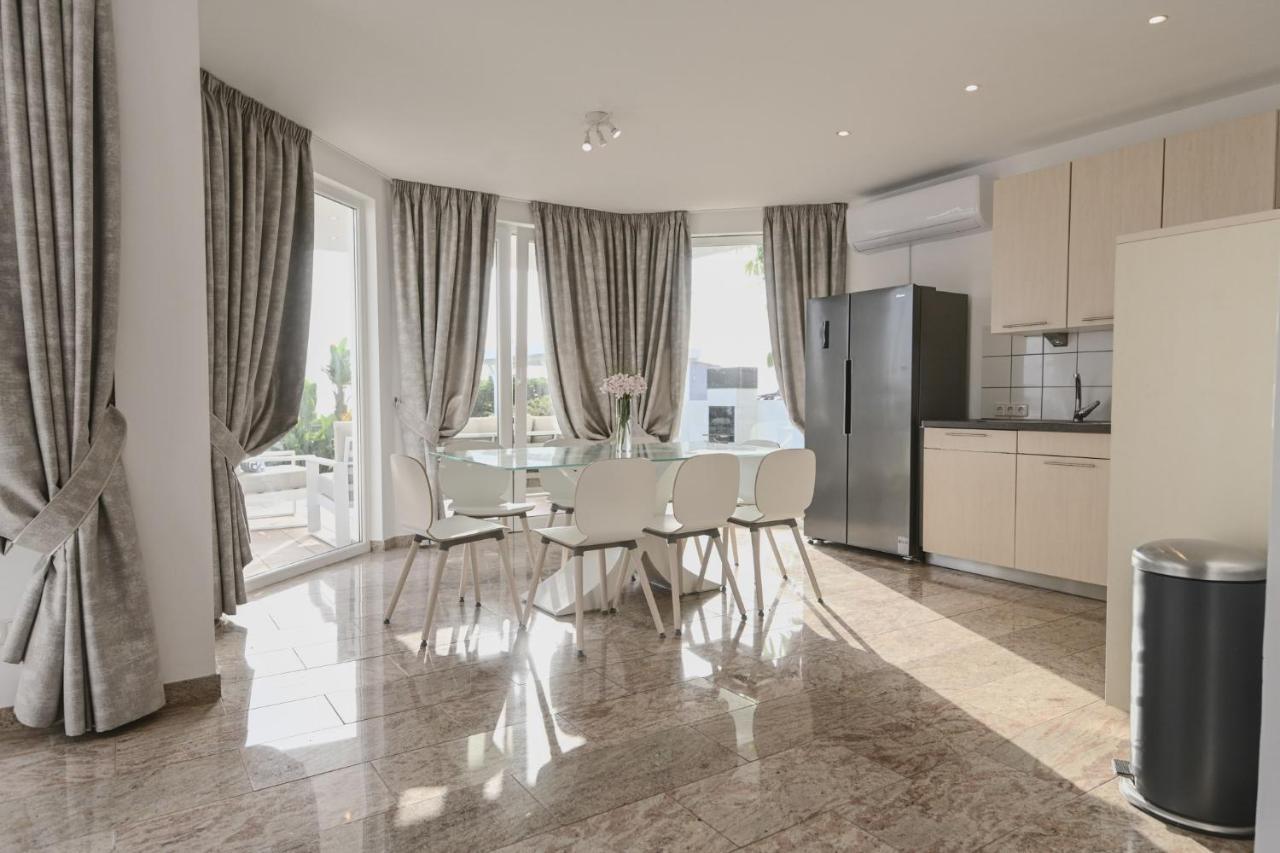 Family Room Sea View