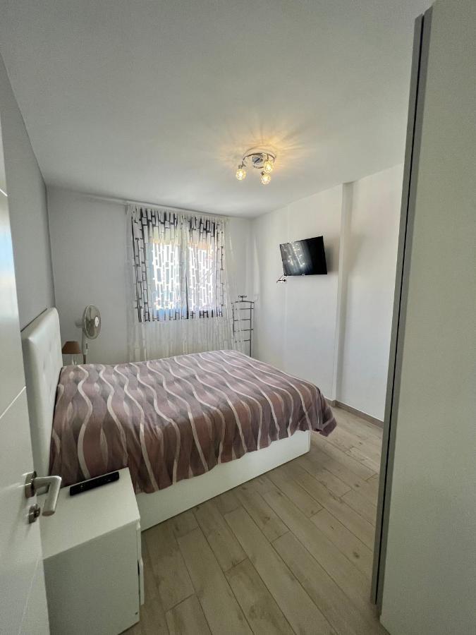 Three-Bedroom Apartment,1264457146:JPEG