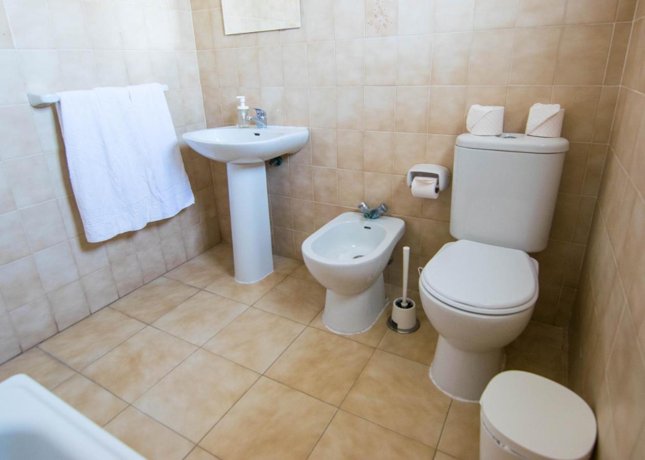 Triple Room Private Bathroom