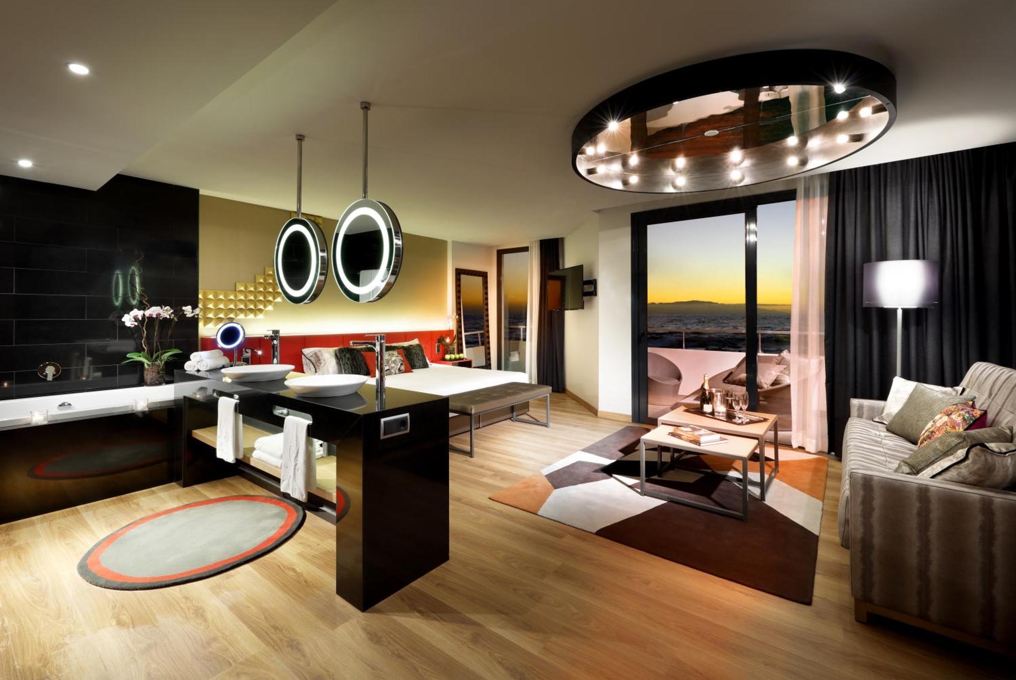 Silver Suite Studio Ocean View