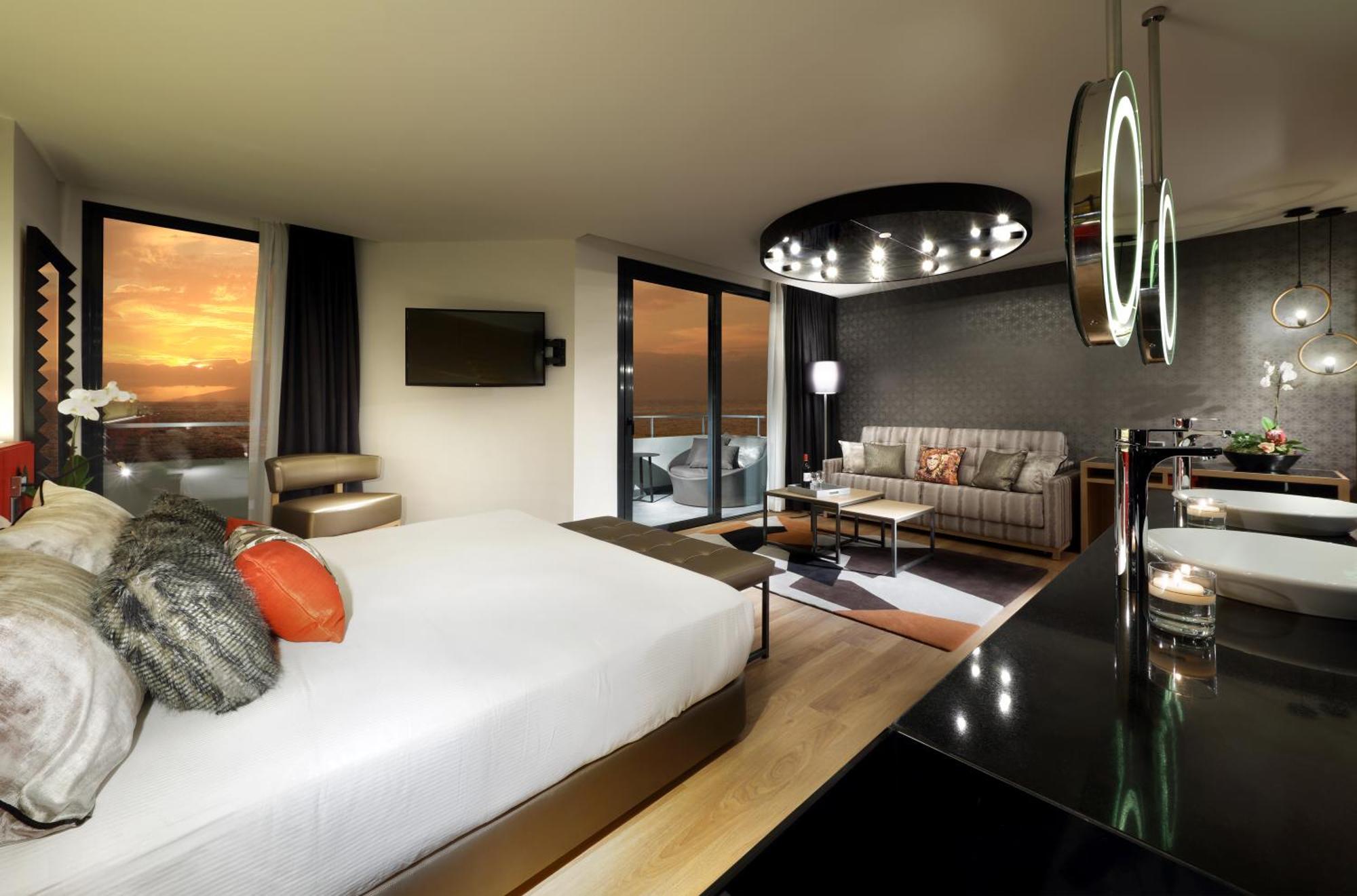Silver Suite Studio Ocean View