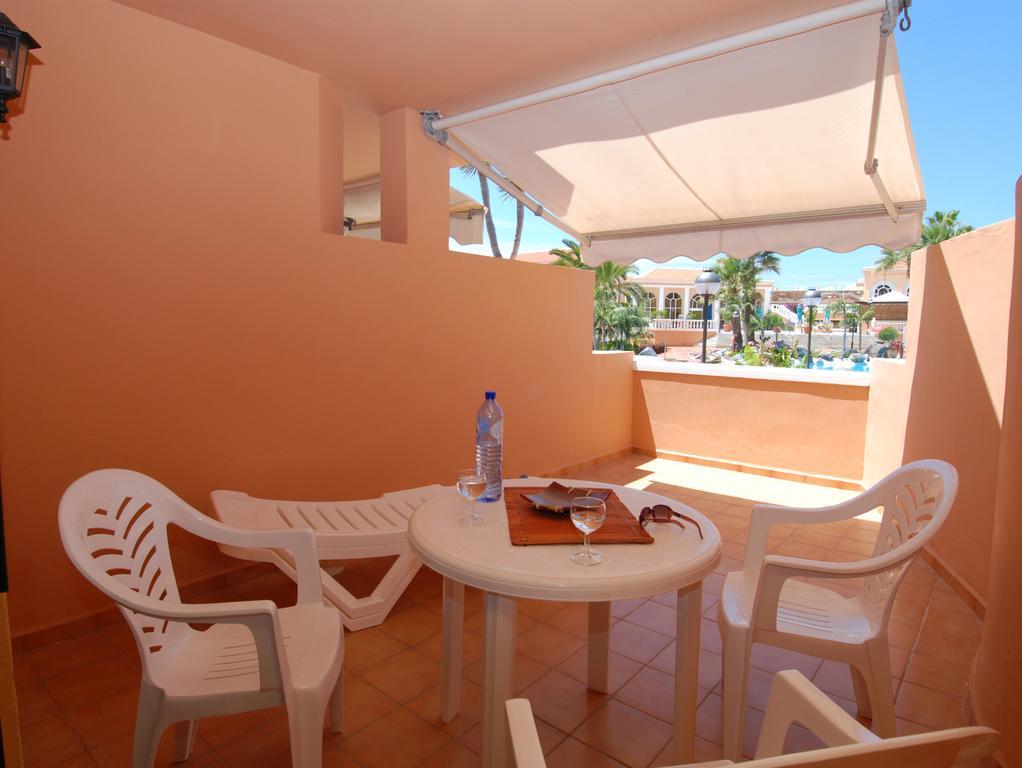 Two-Bedroom Apartment,136902129:JPEG