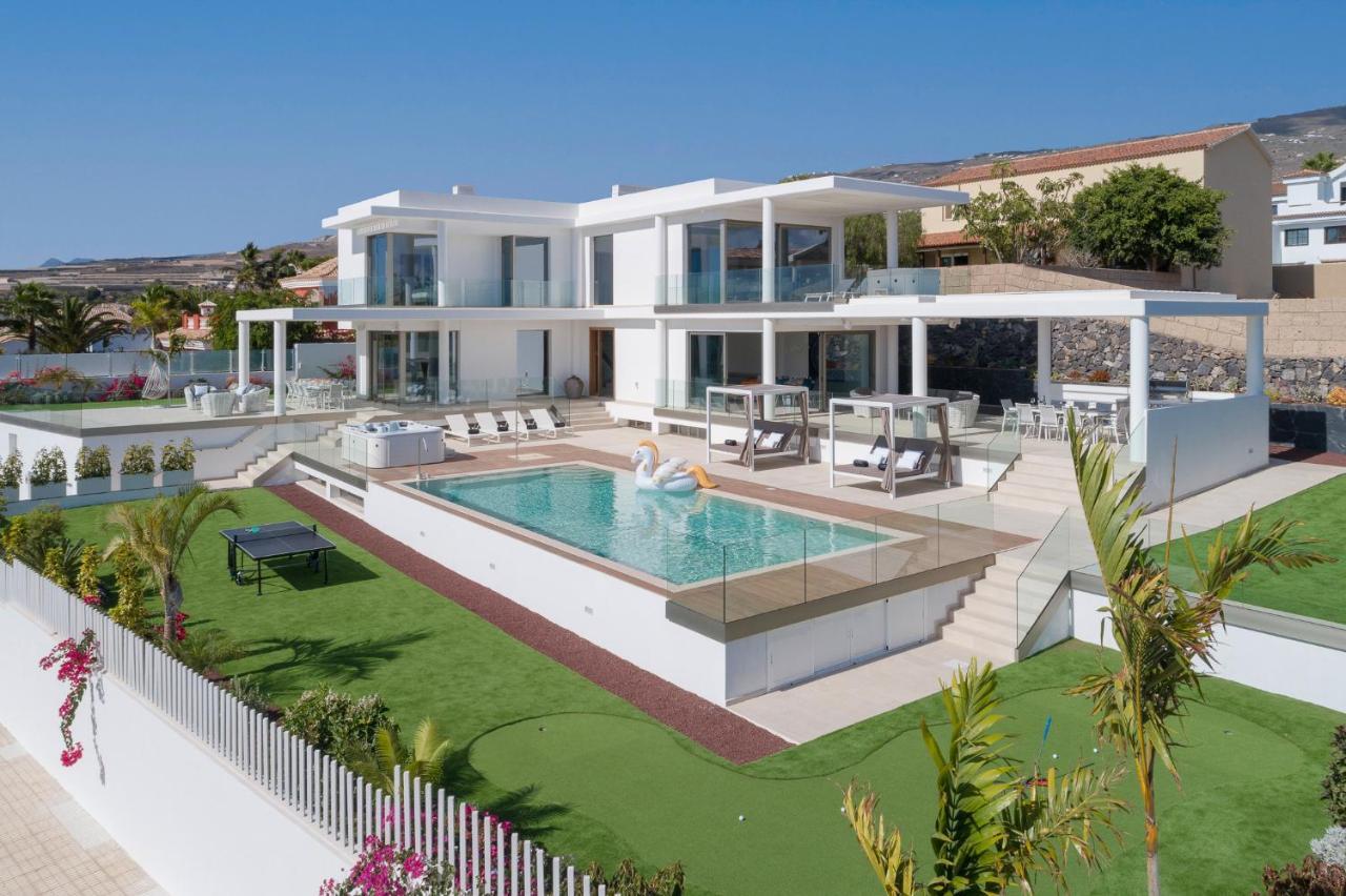 Villa Private Pool,1477555771:JPEG