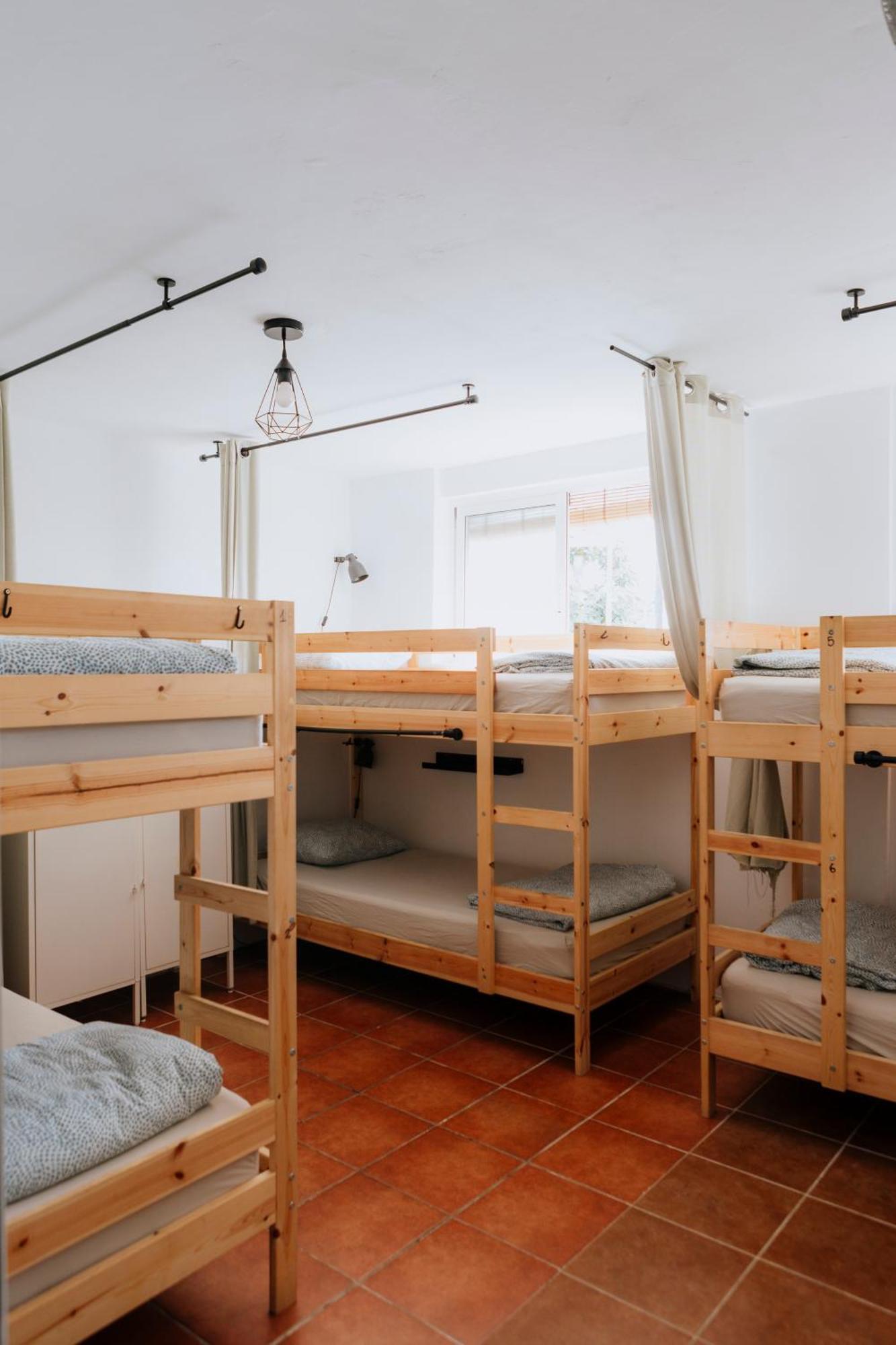Bed in 6-Bed Dormitory Room,1565581360:JPEG