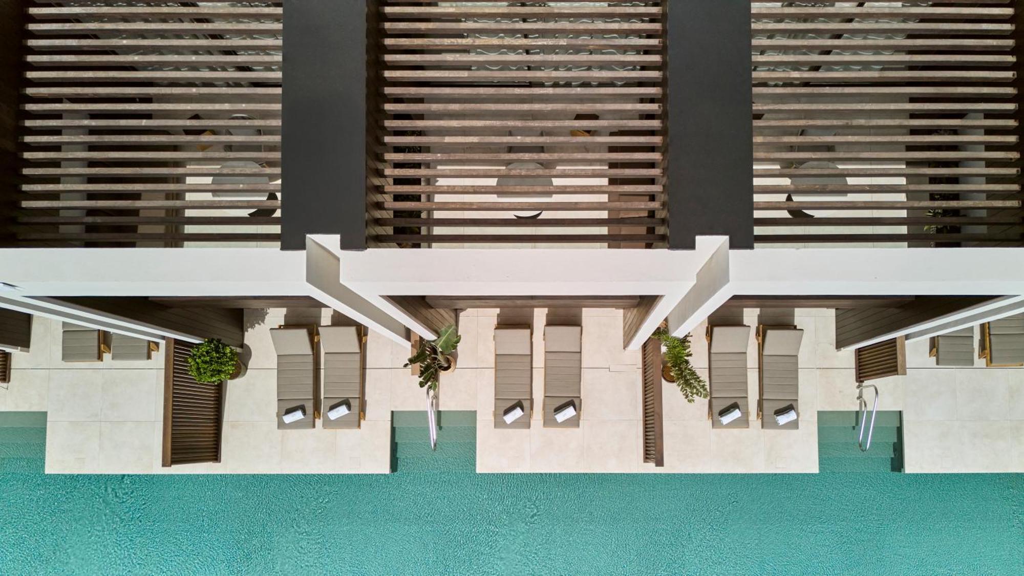 Junior Suite Swim up Adults Only