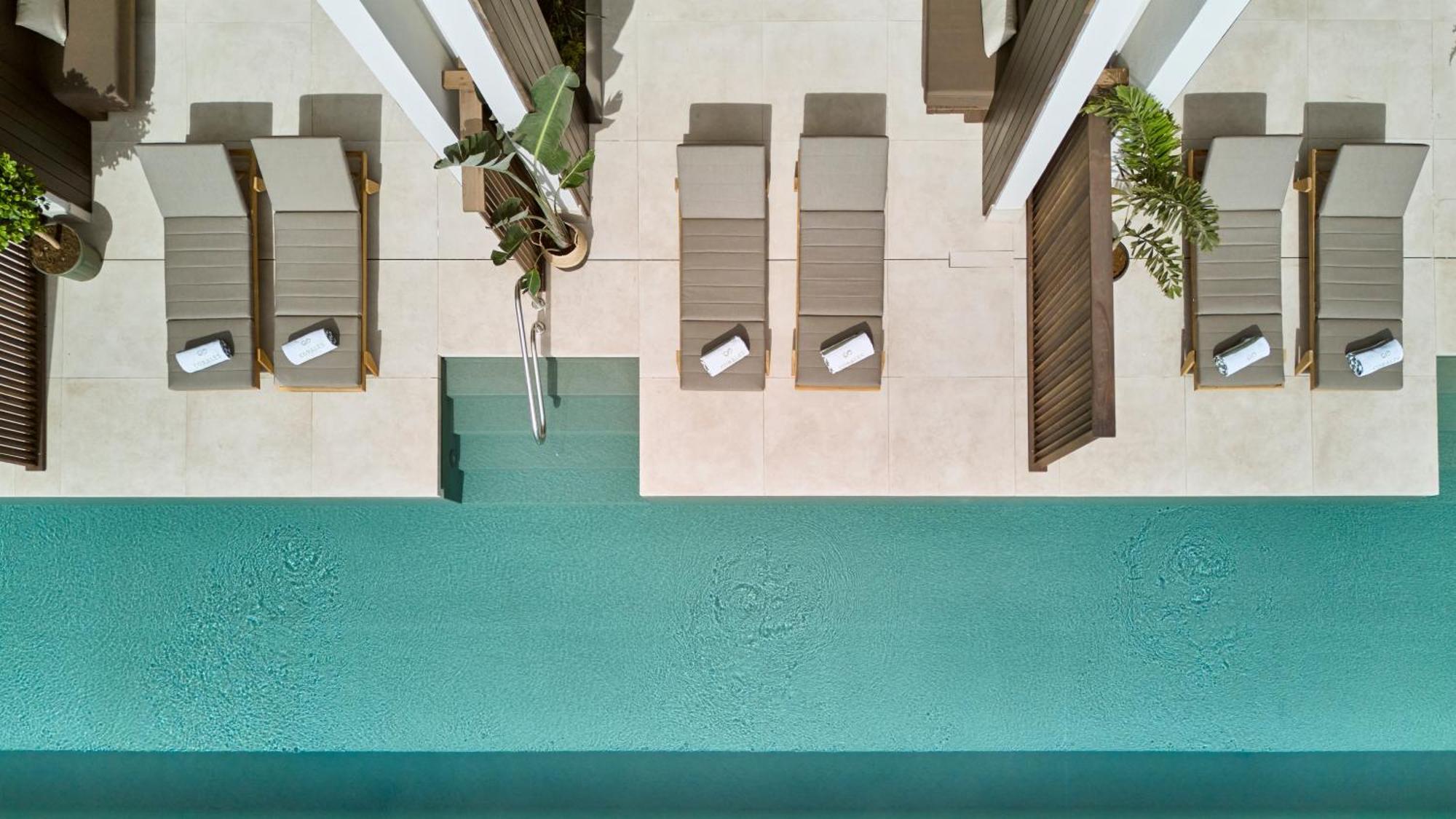 Junior Suite Swim up Adults Only