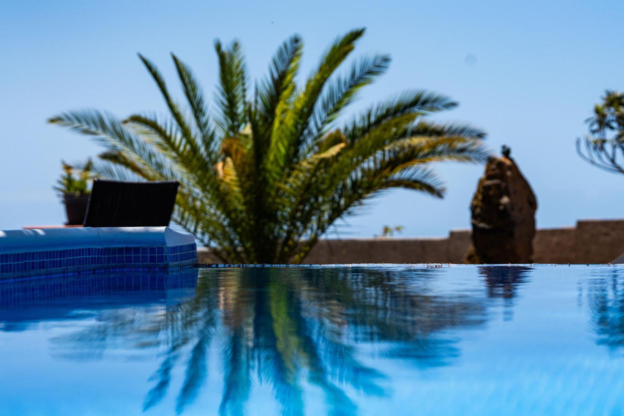 Two-Bedroom Villa Sea View private pool