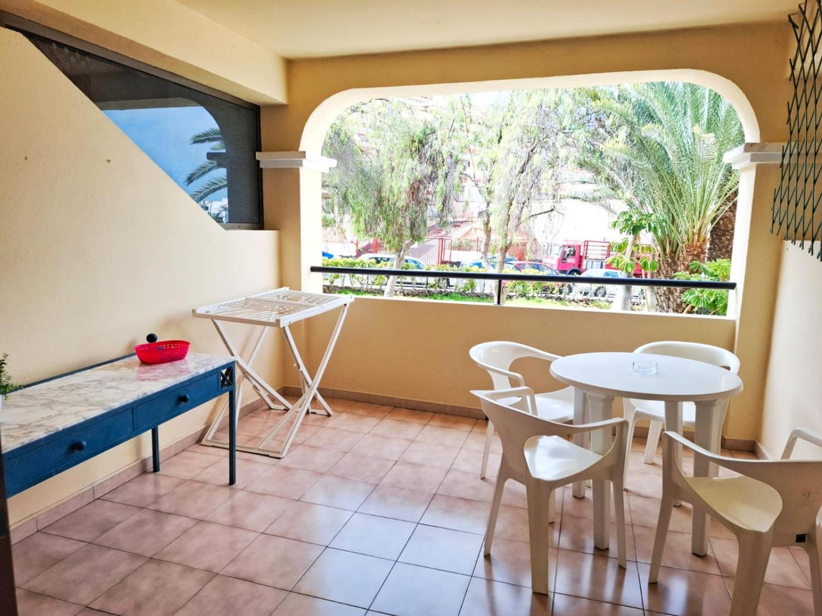 Studio Balcony