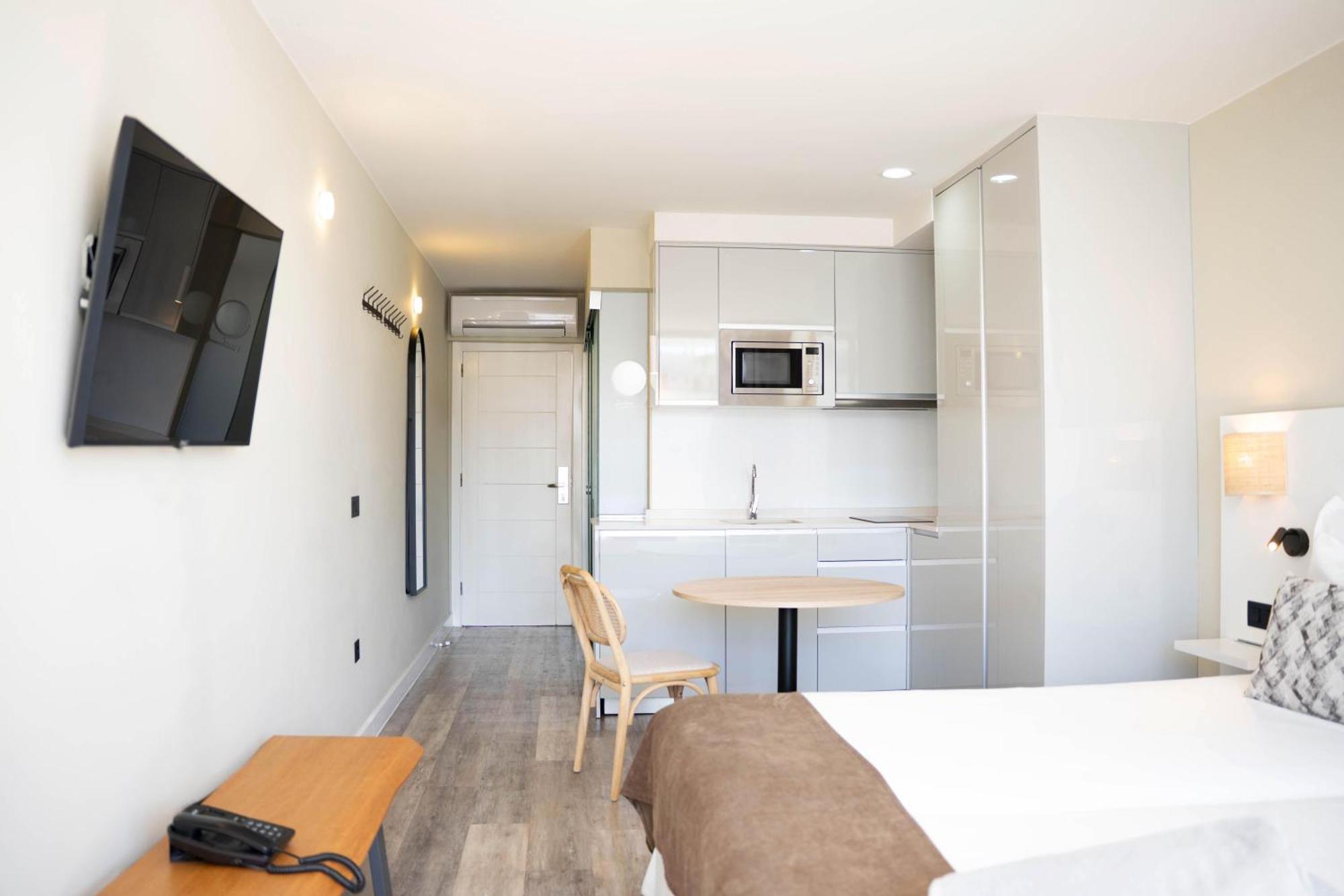 Standard Junior Suite