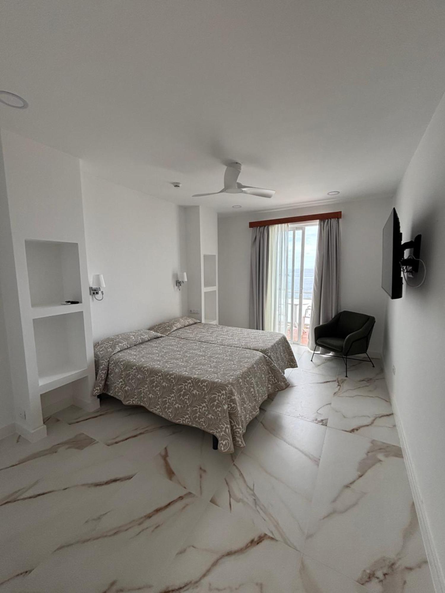 Deluxe Double Room Balcony Sea View