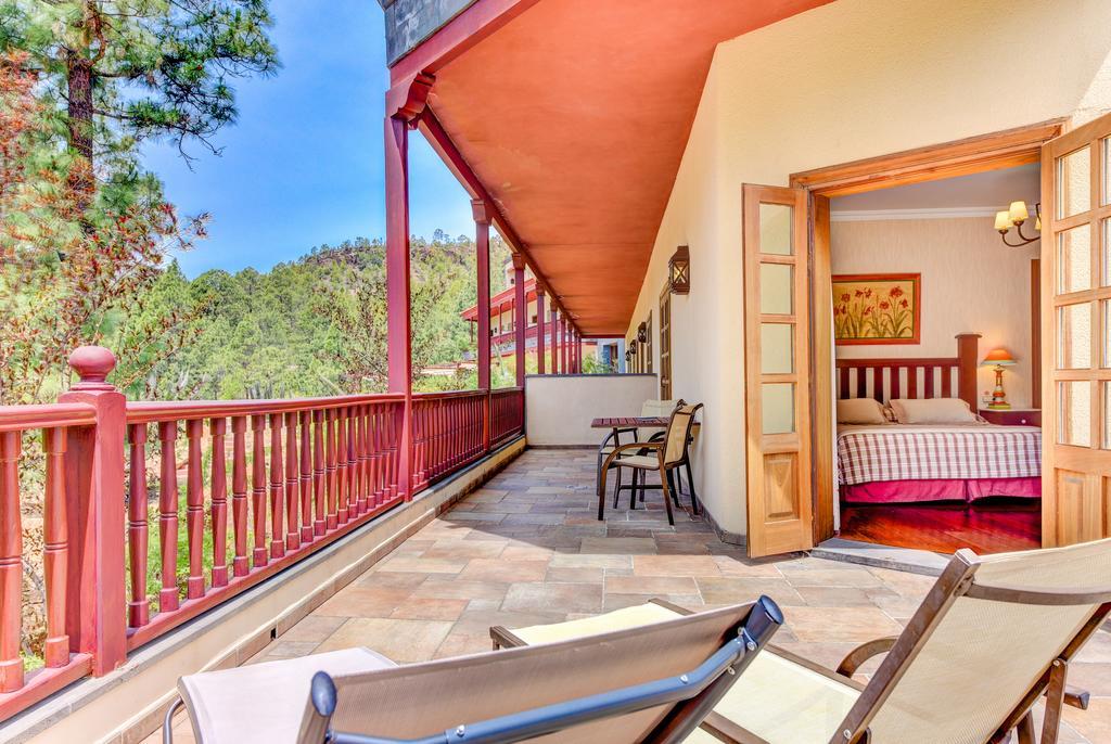 Suite with Spa Bath and Terrace,448443465:JPEG