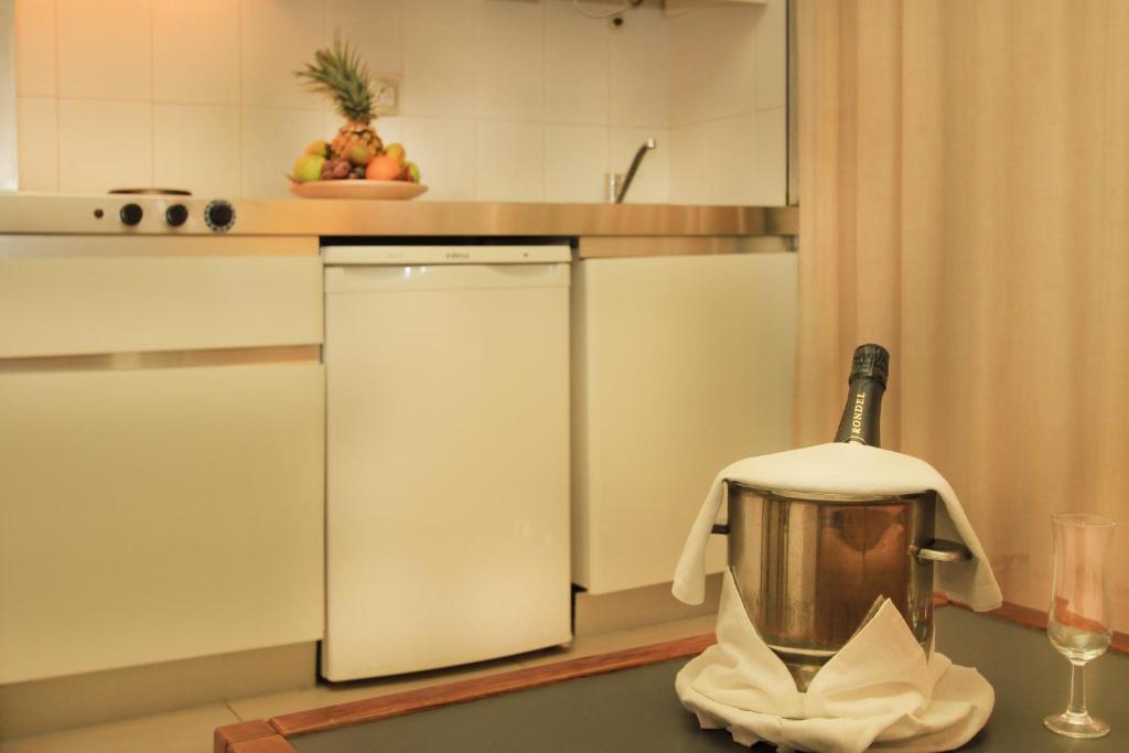 Monolocale Superior con Balcone (3 Adulti)
