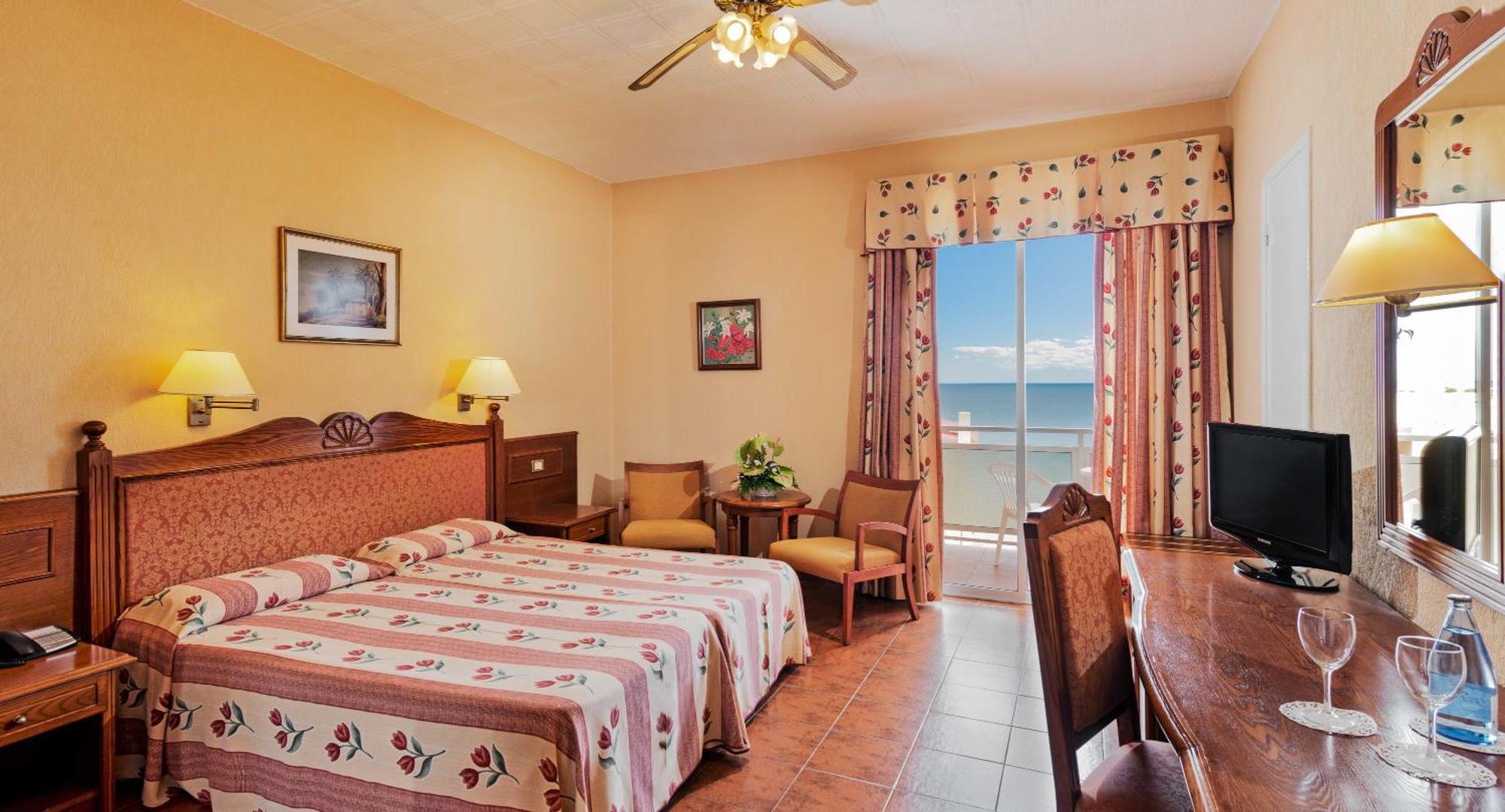 Double or Twin Room Balcony