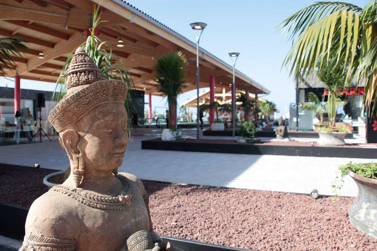 Studio Apartment with Sea View,782920461:JPEG