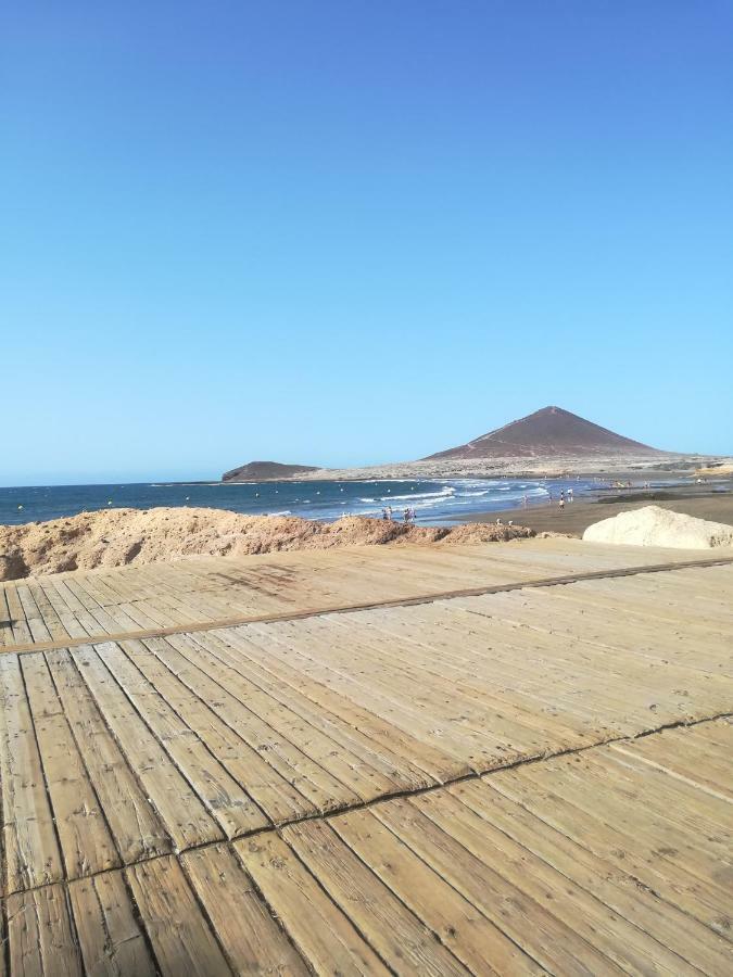 Three-Bedroom Apartment,863259455:JPEG