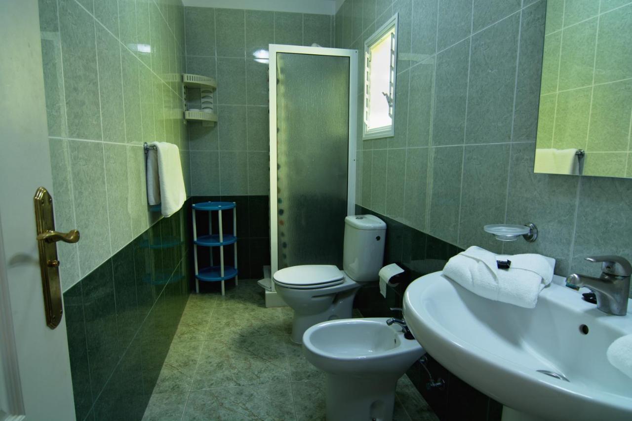 One-Bedroom Apartment,1063268224:JPEG