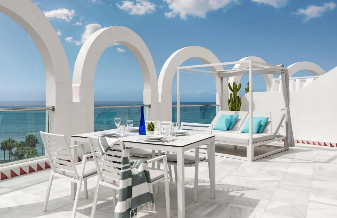 Tower Suites By Upper Luxury Housing - Parque Santiago-1