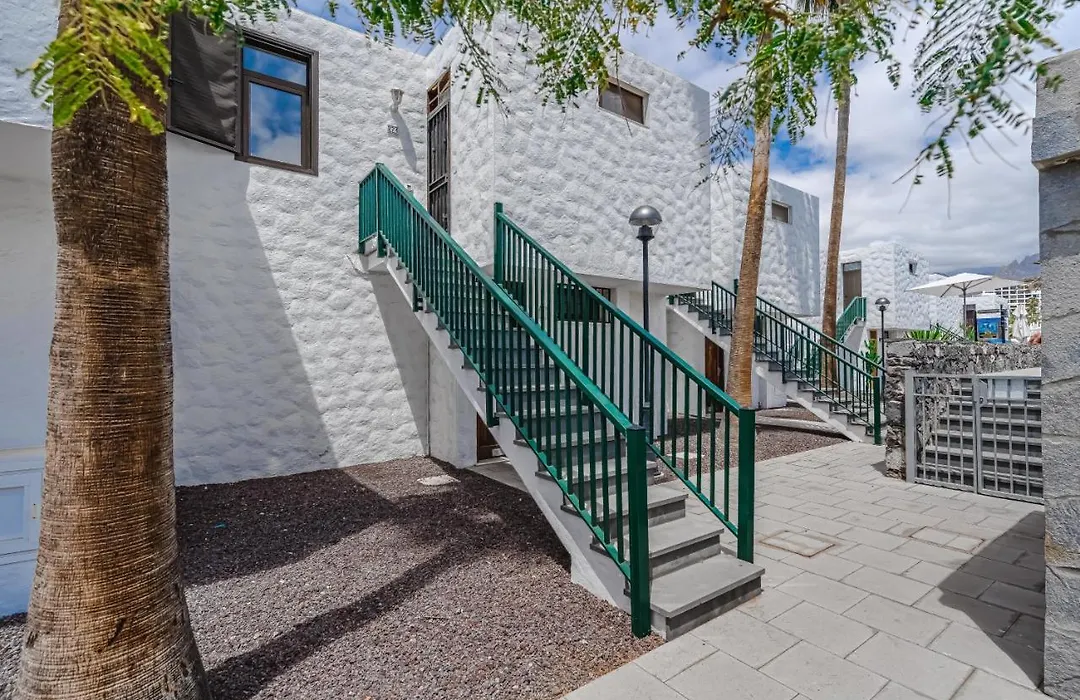 Cozy Apartments - 150 Meters From The Beach, Free Wi-Fi-1