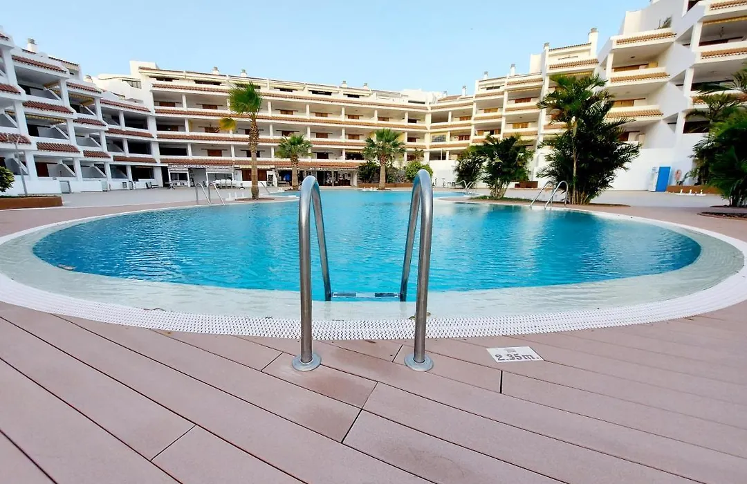 2 Suite Bedrooms Heatedpool Aircon Los Cristianos-1