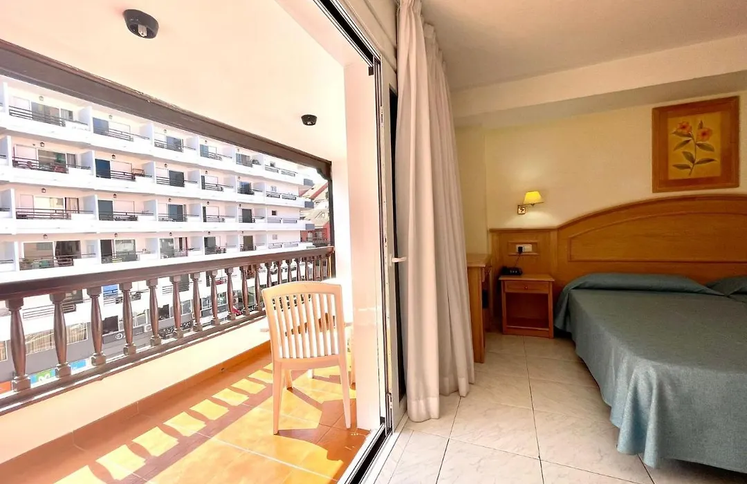 Studio Room Pp With Balcony, Wifi, Nearby Sea-1