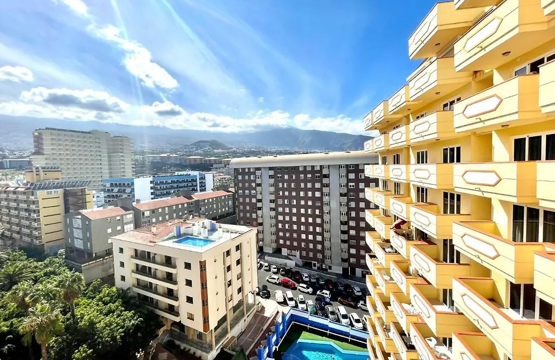 Apartment With Spectacular Views, Atlantic Ocean, Pool Y Free Wifi In All Common Areas-1