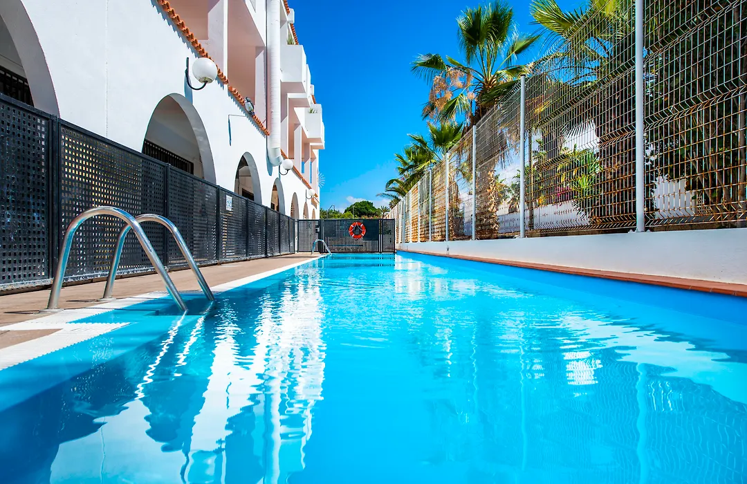 Albatros Apartments By Malibu-1