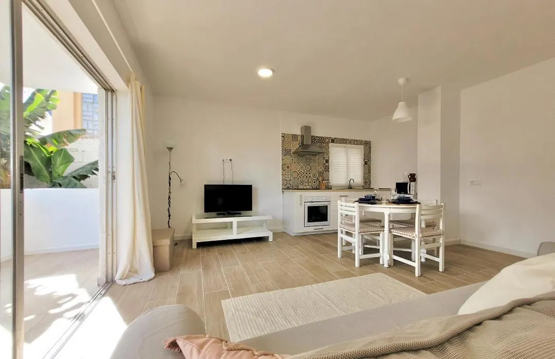 Casa Del Pino-1