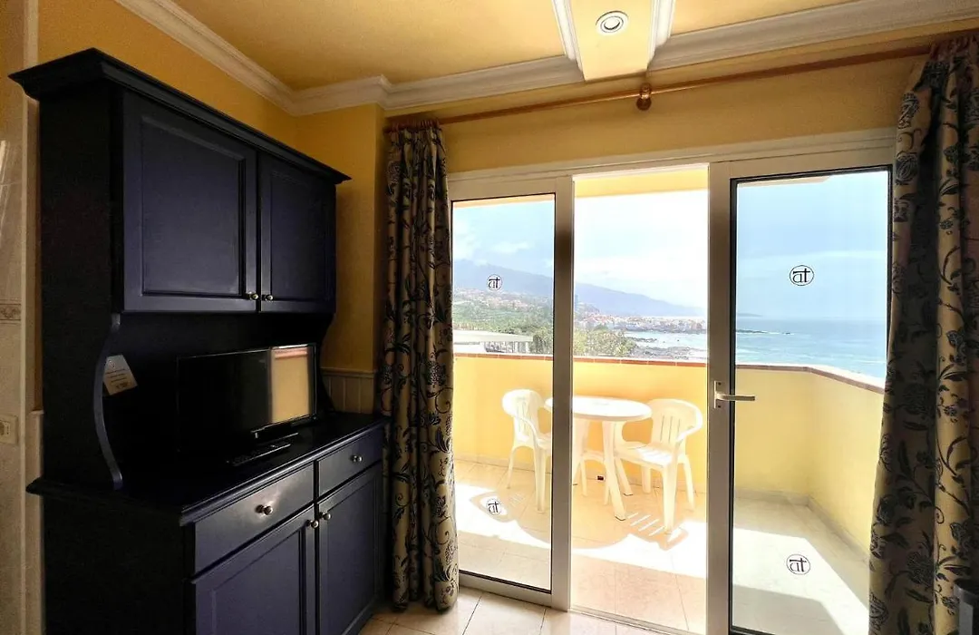 Apartamento A Pocos Metros De La Playa, Con Piscina Y Wifi Gratuito En Zonas Comunes-1