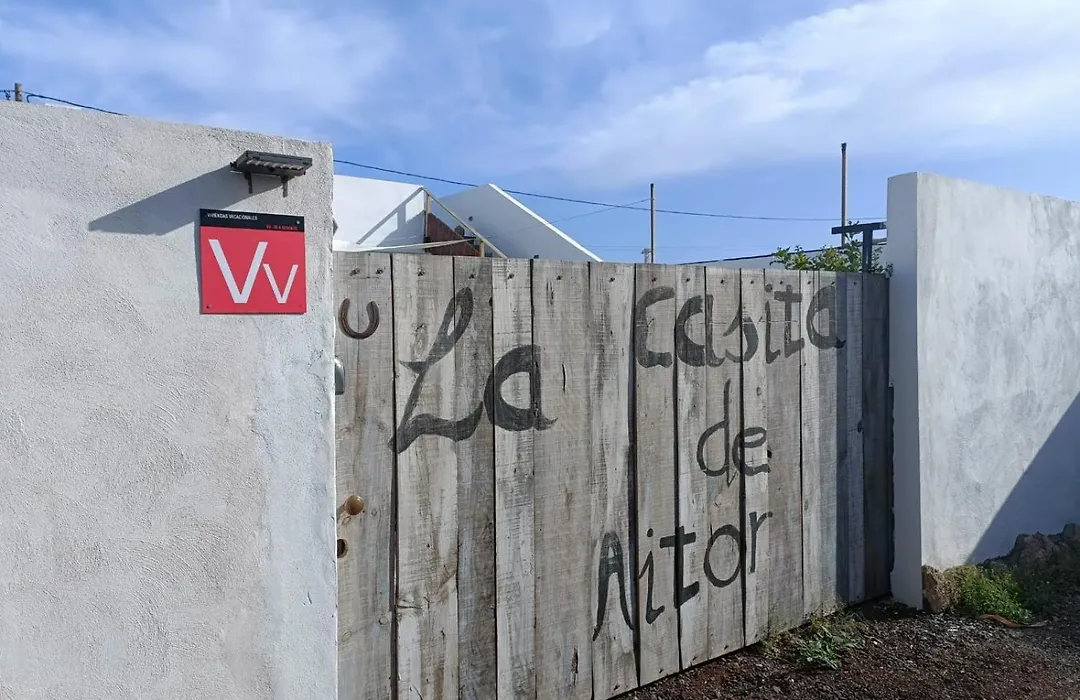 La Casita De Aitor; Campo Y Playa En El Medano-1