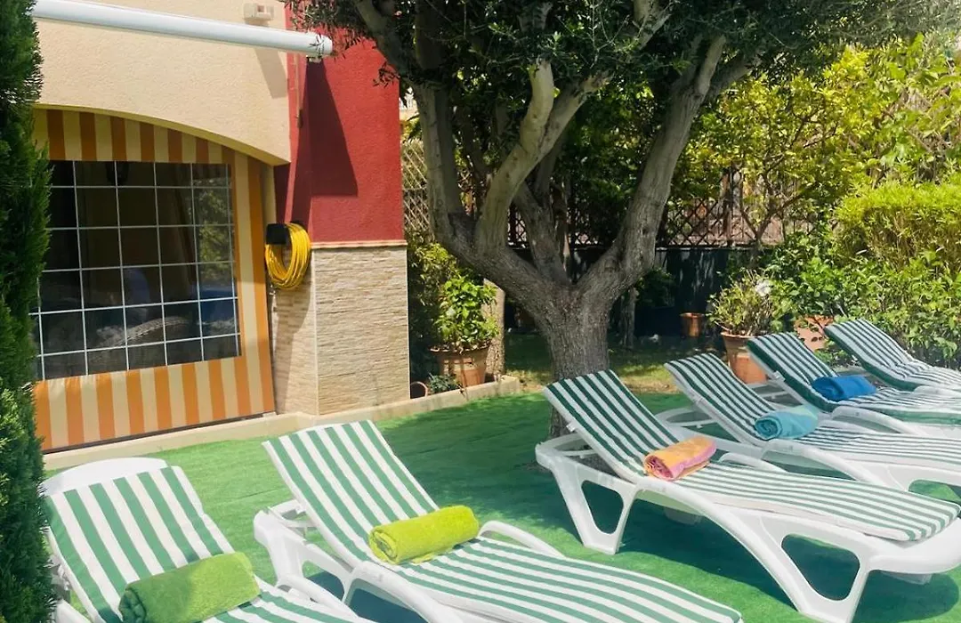 Villa With Private Pool And Beautiful Garden-1