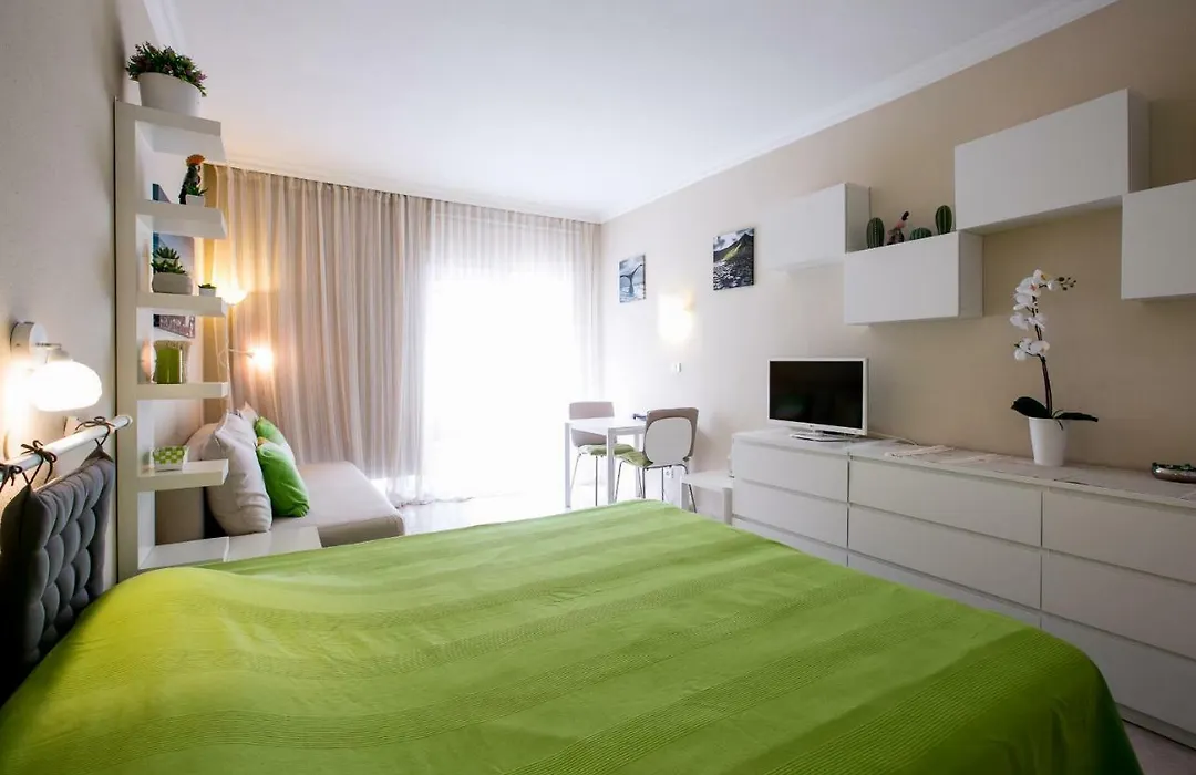Cozy Apartment In Edificio Bahamas-1