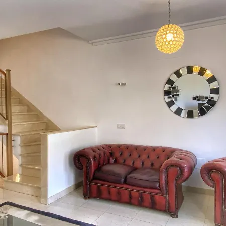 Los Cristianos 4 Bed Townhouse-3