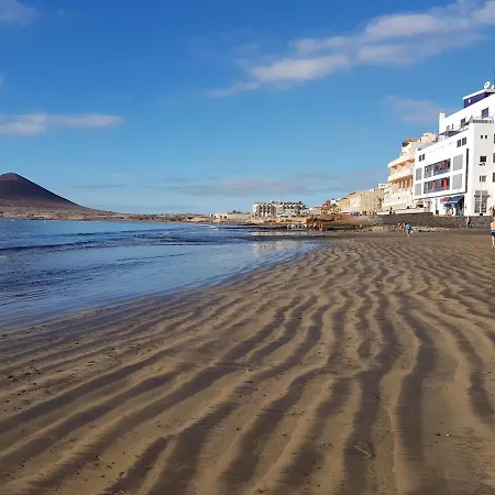 Alquilaencanarias- Medano Apartment Bogavante-3