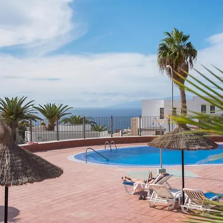 C103 Big Terrace, Pool!-3