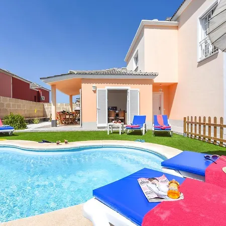 Villa Aloe Con Piscina Climatizada, Playa Fanabe, Costa Adeje-3