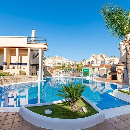 Sunshine Holidays Home , Playa De Fanabe-3