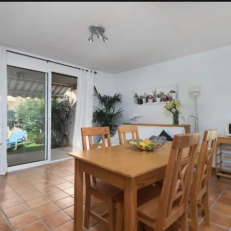 El Medano Balancon Apartment, Pool And Terrace-3