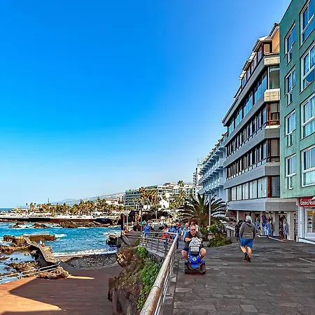 Home2Book Central Studio Near Playa Del Muelle-3