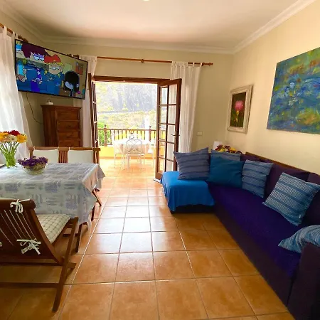 Maravilloso Apartamento Vistas Al Mar Y Volcan-3
