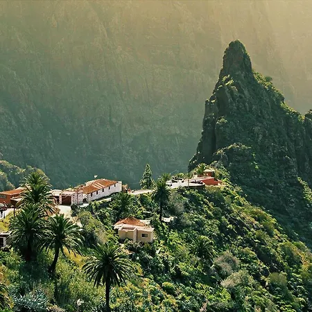 Los Cristianos Center-2