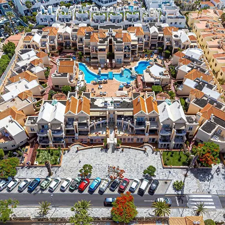 Sunshine Holidays Home , Playa De Fanabe-2