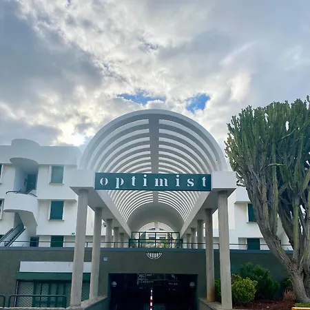 1The Best Location - Las Americas & Parking-3