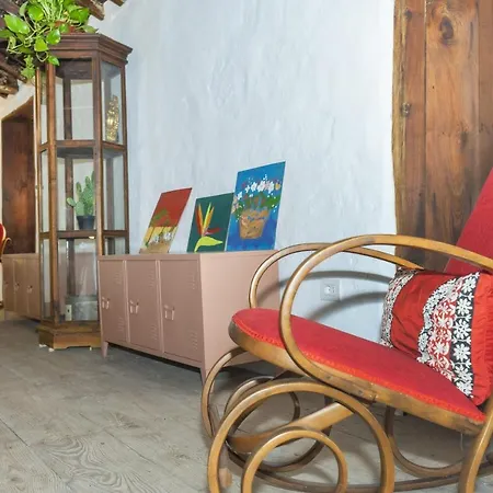 Cactus Coliving & Coworking-2