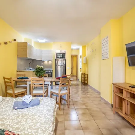 Castle Harbour Feel Like Home Flat Los Cristianos By Lovetenerife-2
