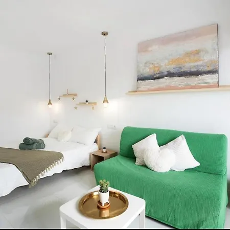Paradise Studio Belair Wifi, Piscina, Parking-2