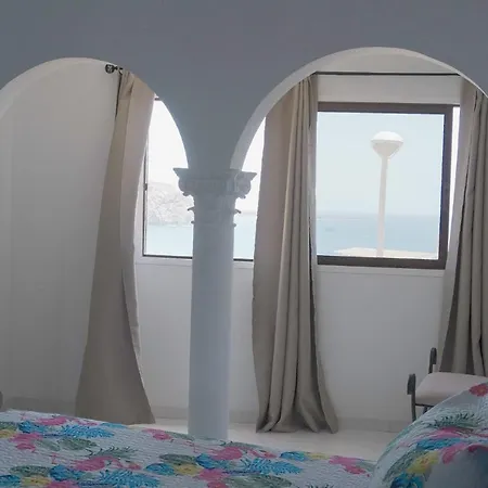 Tango House-2