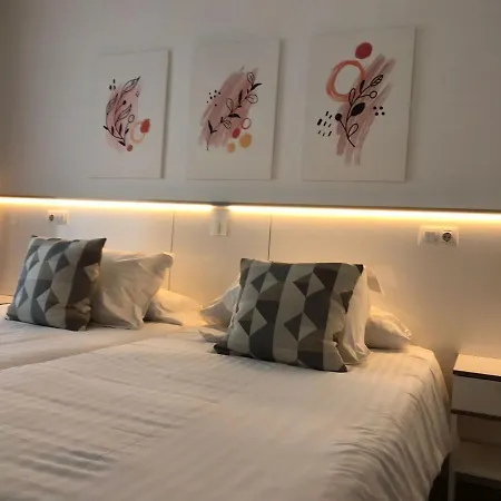 Apartamentos Sol Mar-3