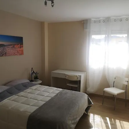 Habitacion Privada En Hostal Cerca Aeropuerto Norte-2